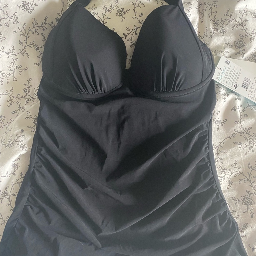 Profile by Gottex underwire shirred tankini top size 36D - Top Only